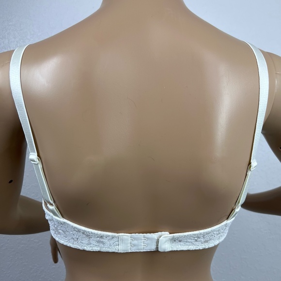 Wacoal Halo Lace Underwire Bra, 32C, Cream, New With Tags - Picture 6 of 6